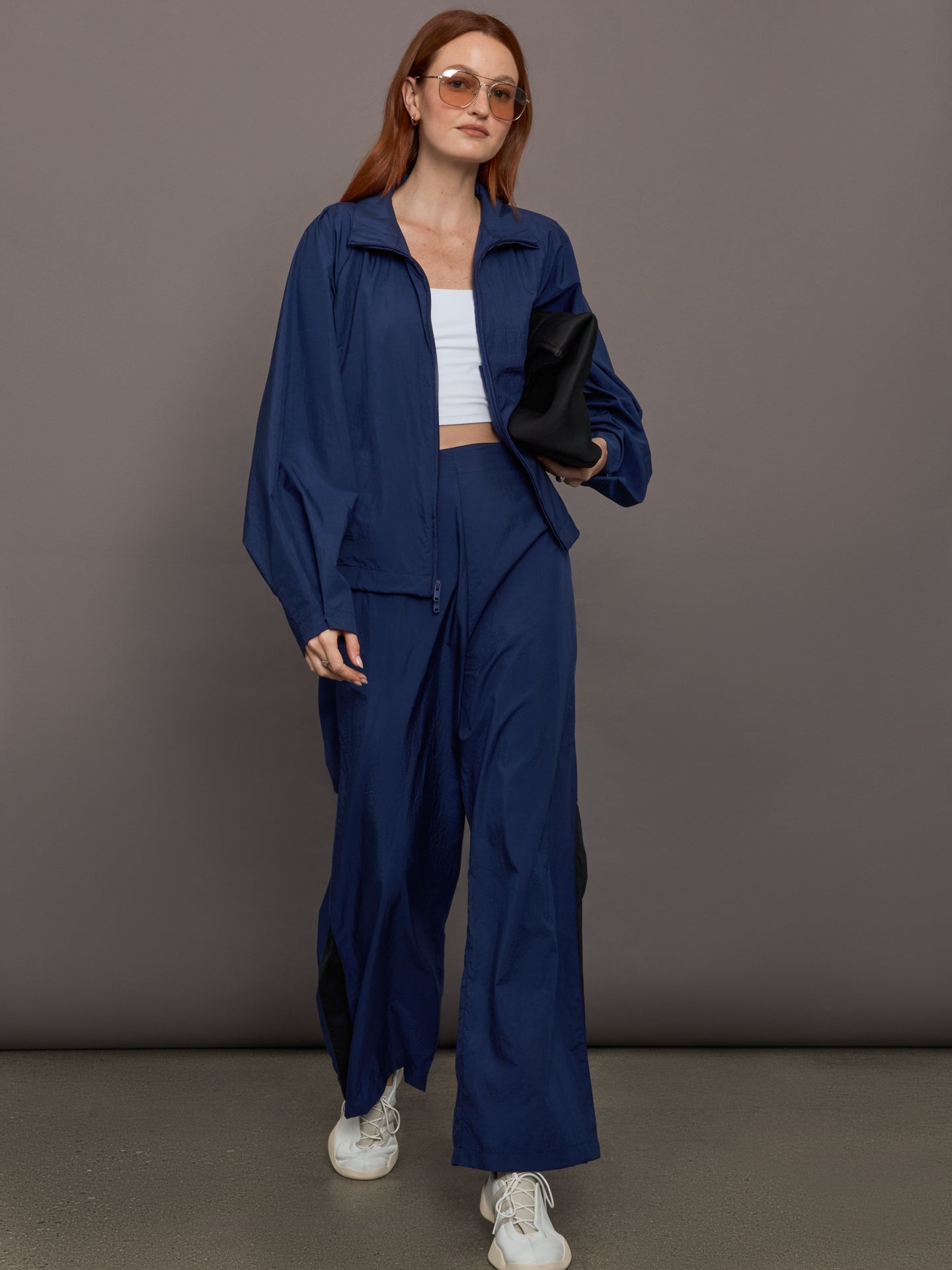 Carbon38 | Ultralight Nylon Pant - Dark Blue