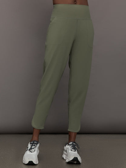 Carbon38 | Jogger in Melt - Moss
