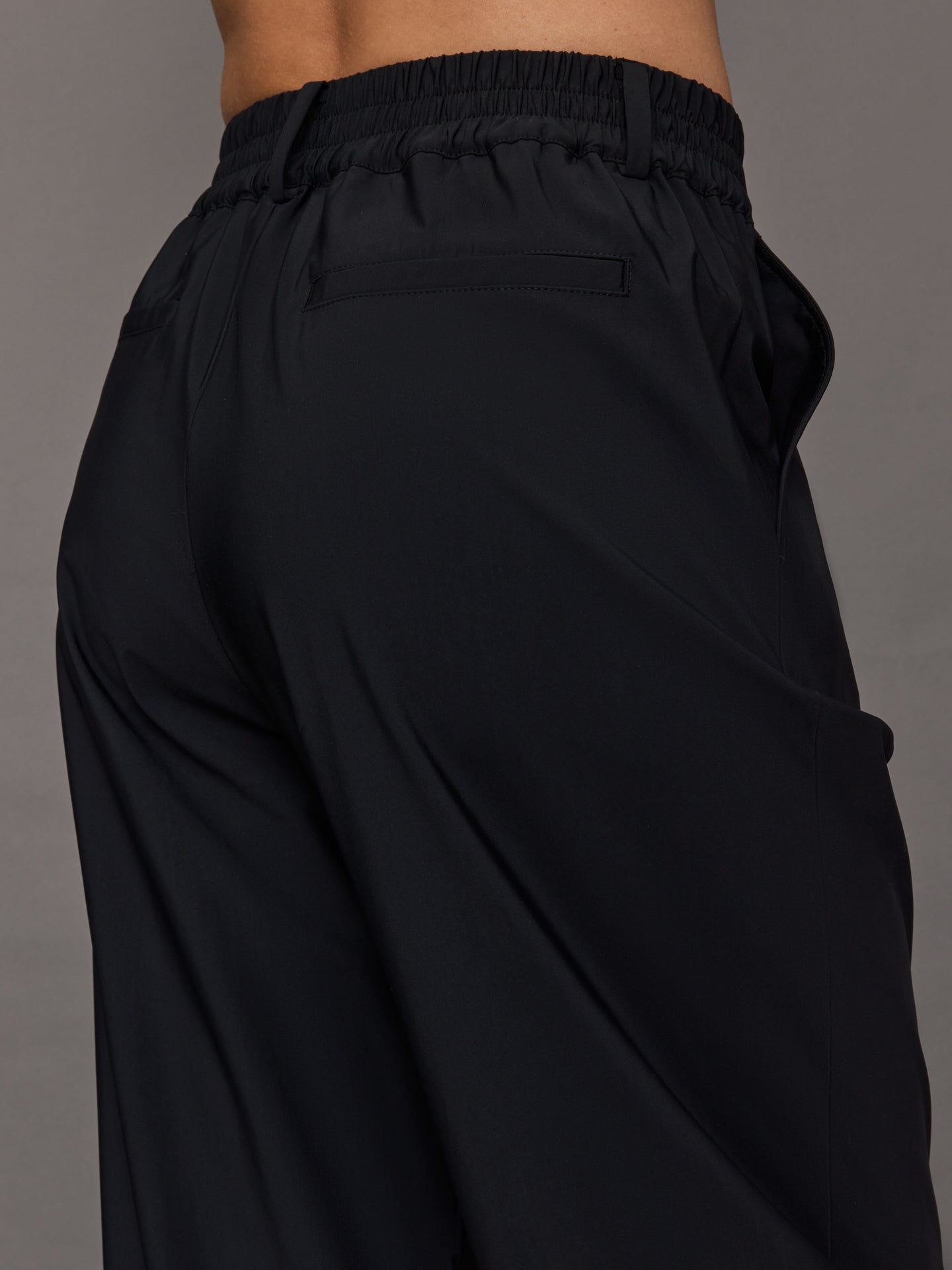 Carbon38 | Stretch Woven Pant - Black