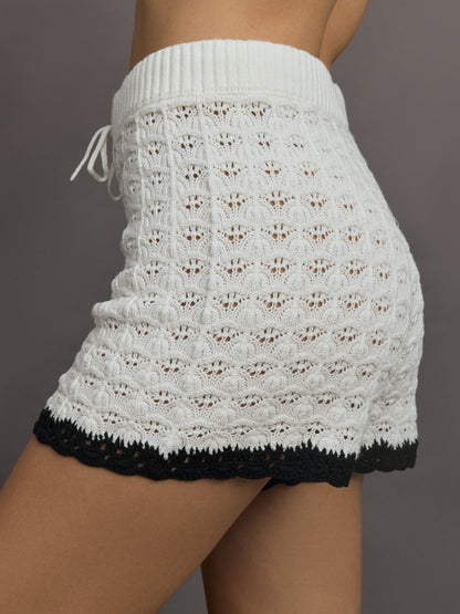 Carbon38 | Crochet Short - White/Black