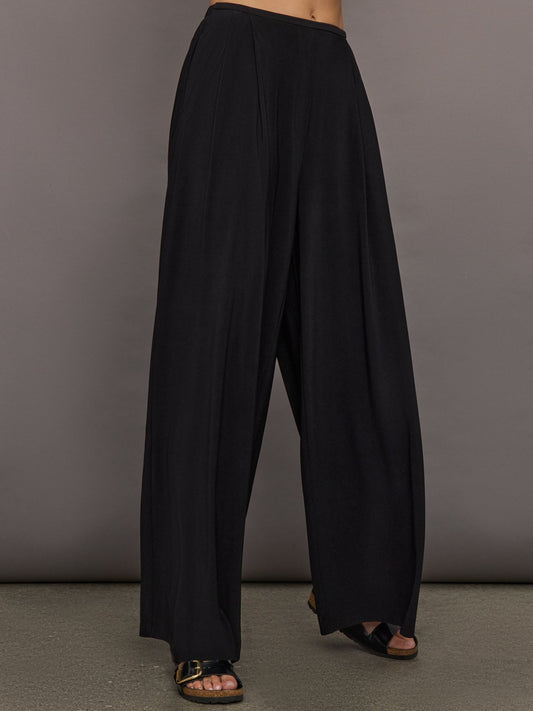 Carbon38 | Pleat Pant - Black