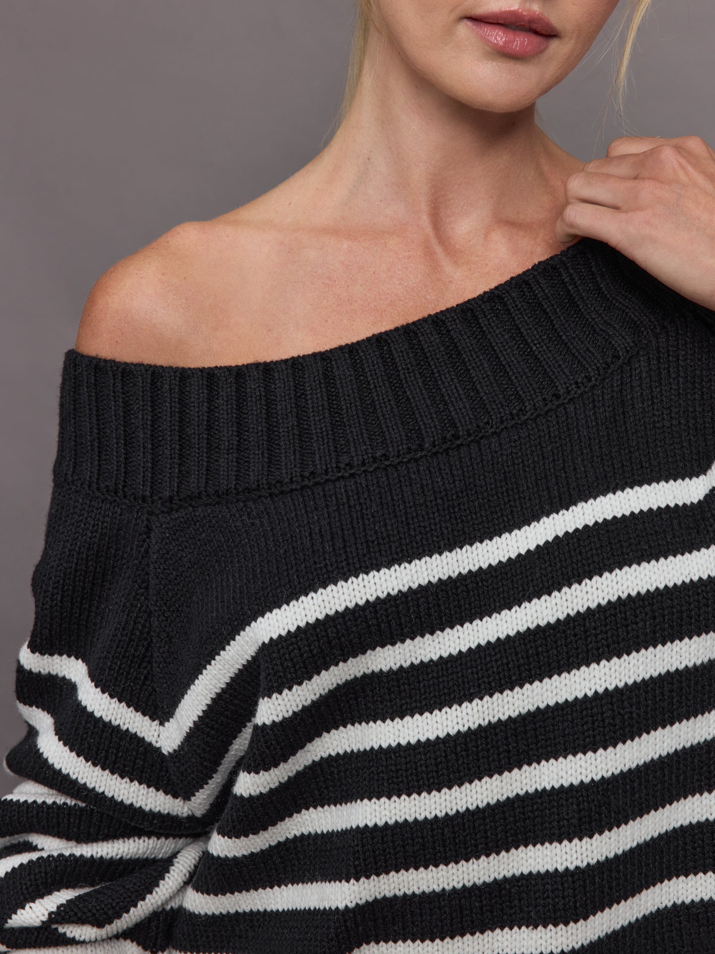 Carbon38 | Slouchy Off Shoulder Sweater - Black / White Stripe