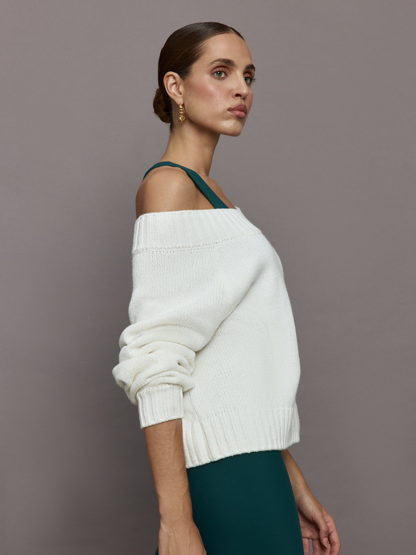 Carbon38 | Slouchy Off Shoulder Sweater - Off White