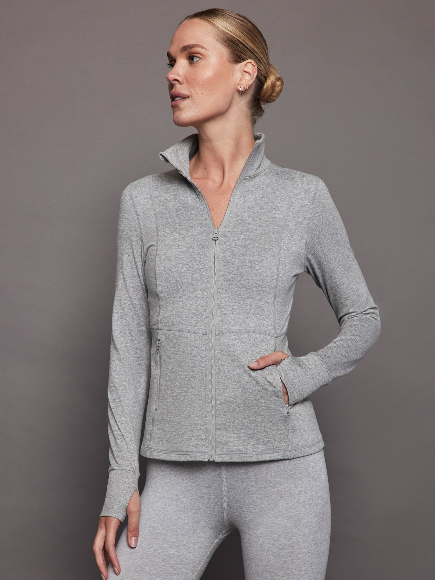 Carbon38 | Zip Long Sleeve Run Top - Silver Heather