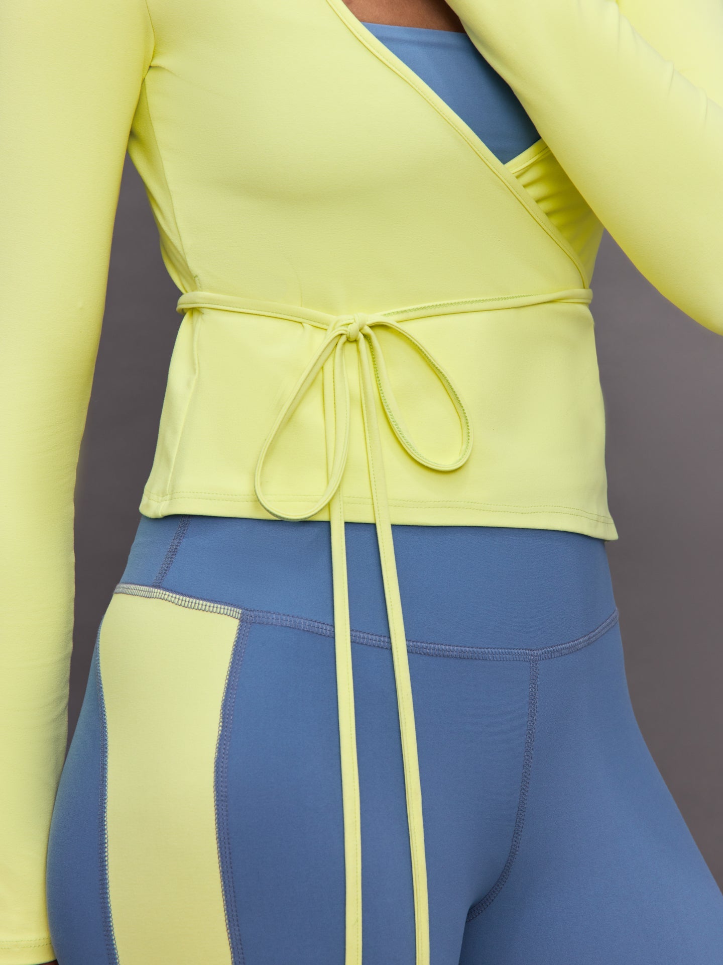 Carbon38 | Long Sleeve Tie Top in Melt - Charlock