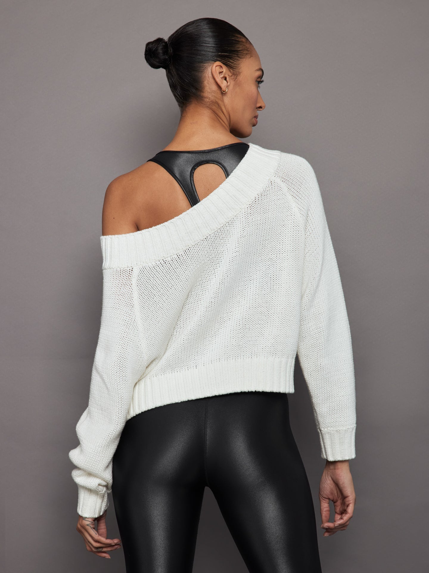Carbon38 | Slouchy Knit Sweater - Off White