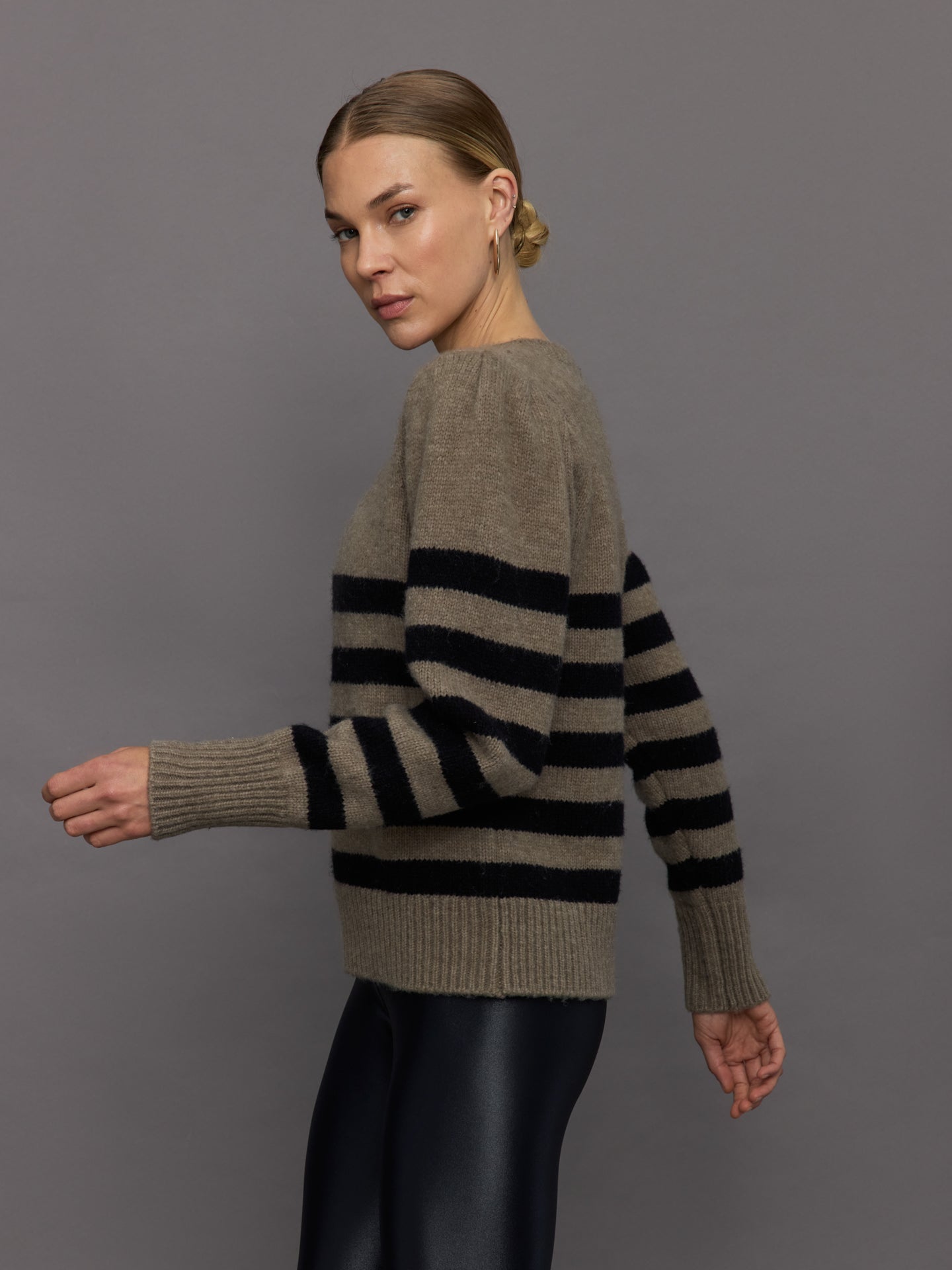 Carbon38 | Striped Puff Sleeve Sweater - Stone/ Black