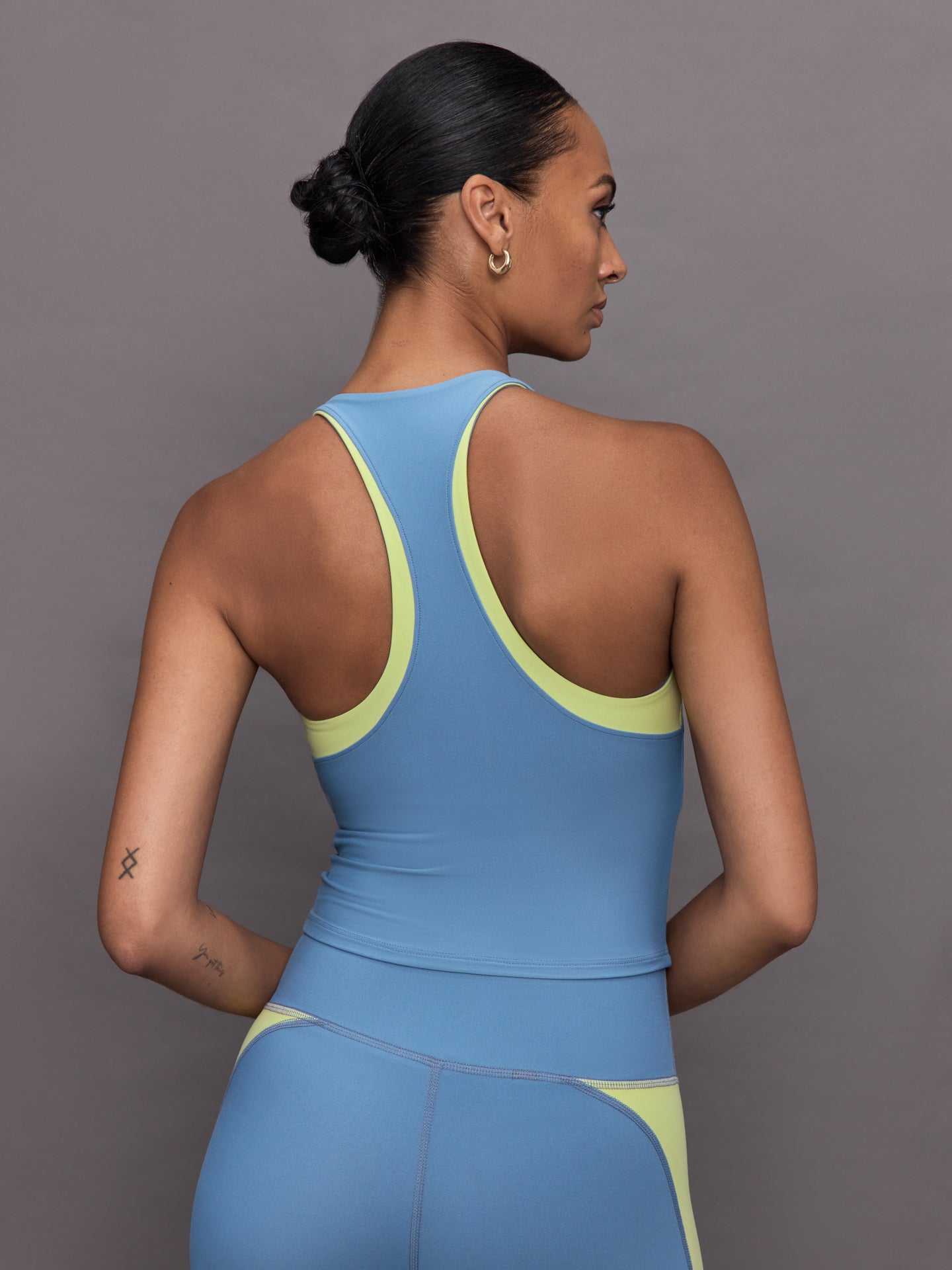 Carbon38 | Colorblock High Neck Tank - Coronet Blue / Charlock