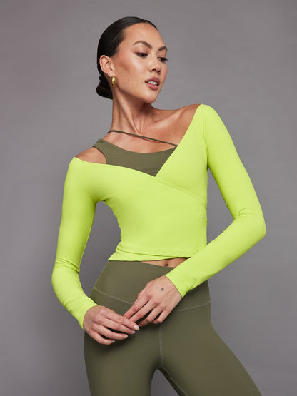 Carbon38 | Long Sleeve Wrap Top in Melt - Acid Lime