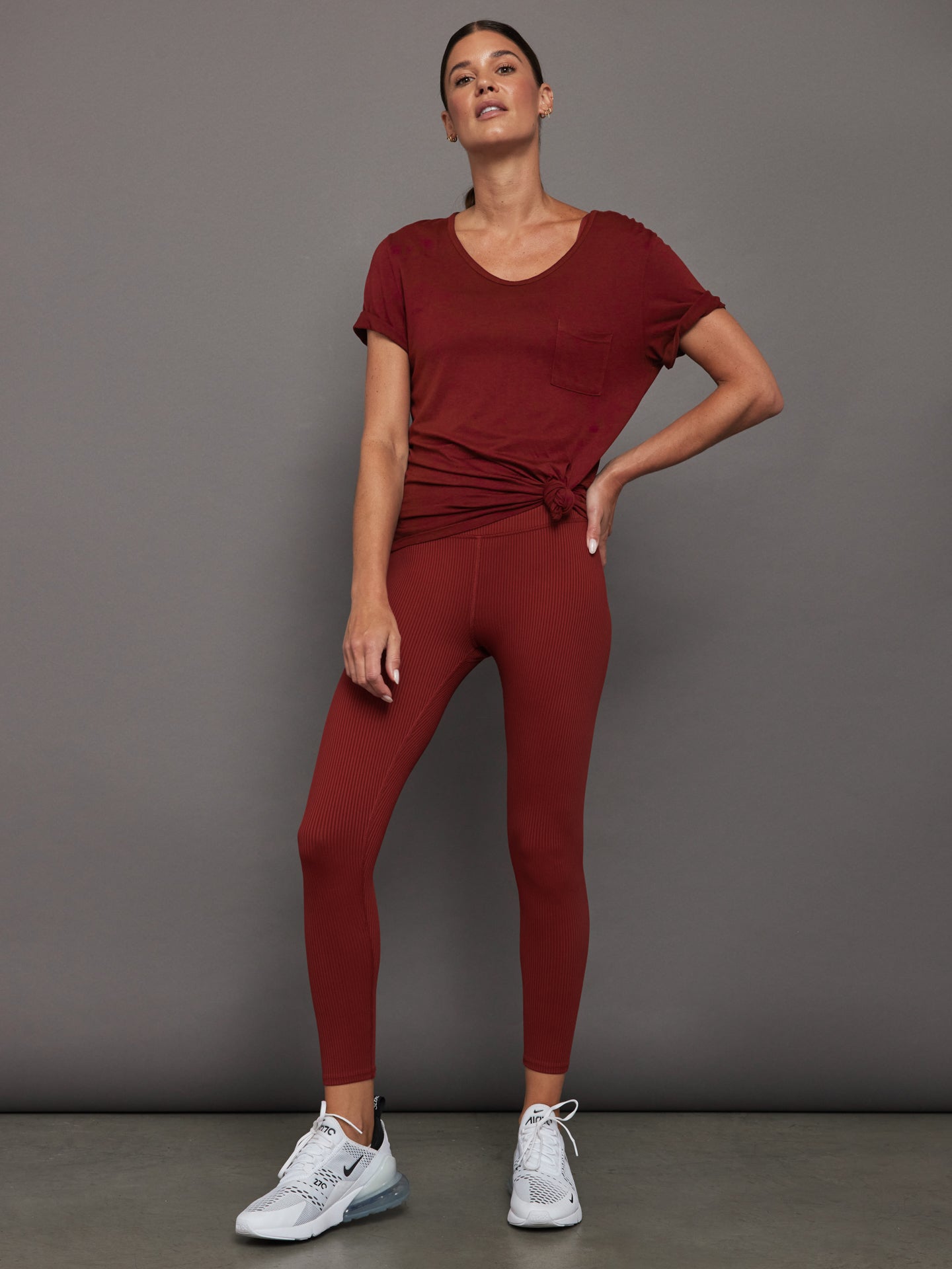 Carbon38 | Short Sleeve Pocket Tee - Merlot