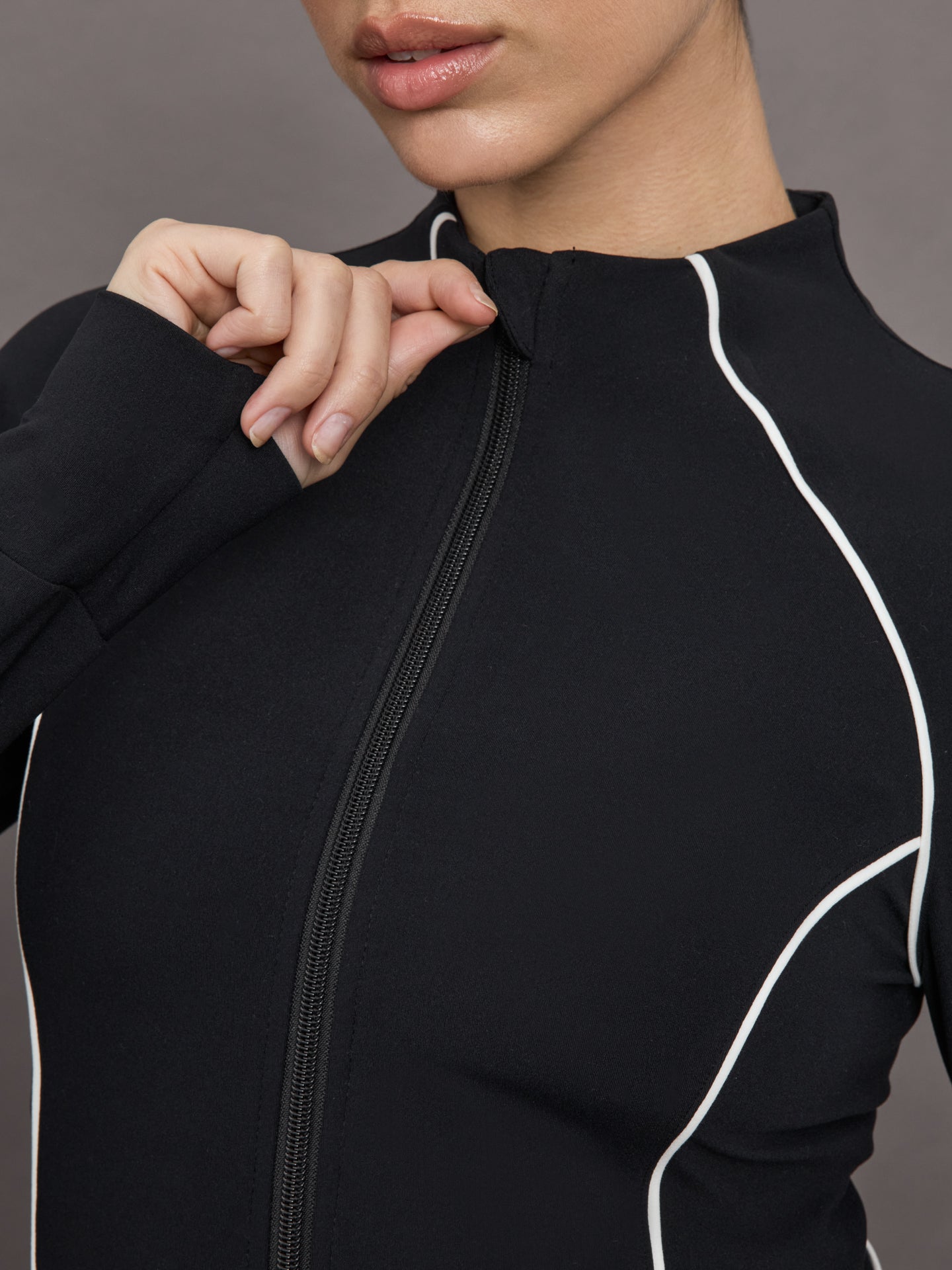 Carbon38 | Colorblock Mock Neck Corset Zip in Melt - Black/Cloud Dancer