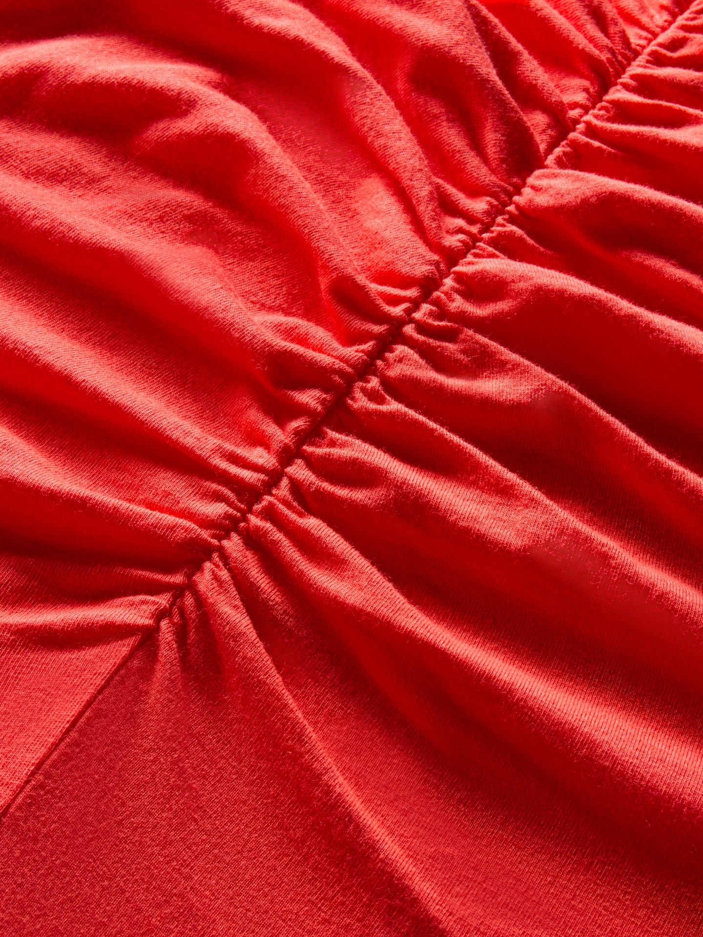 Carbon38 | Short Sleeve Ruched Front Tee - Bittersweet