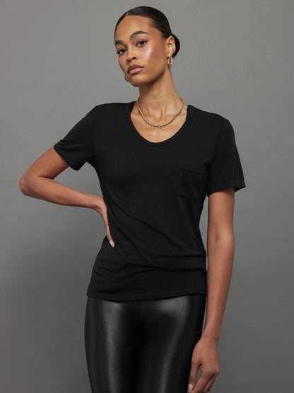 Carbon38 | Short Sleeve Pocket Tee - Black