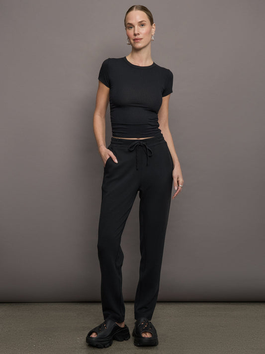 Carbon38 | Cap Sleeve Ruched Top in Ribbed Jersey - Black