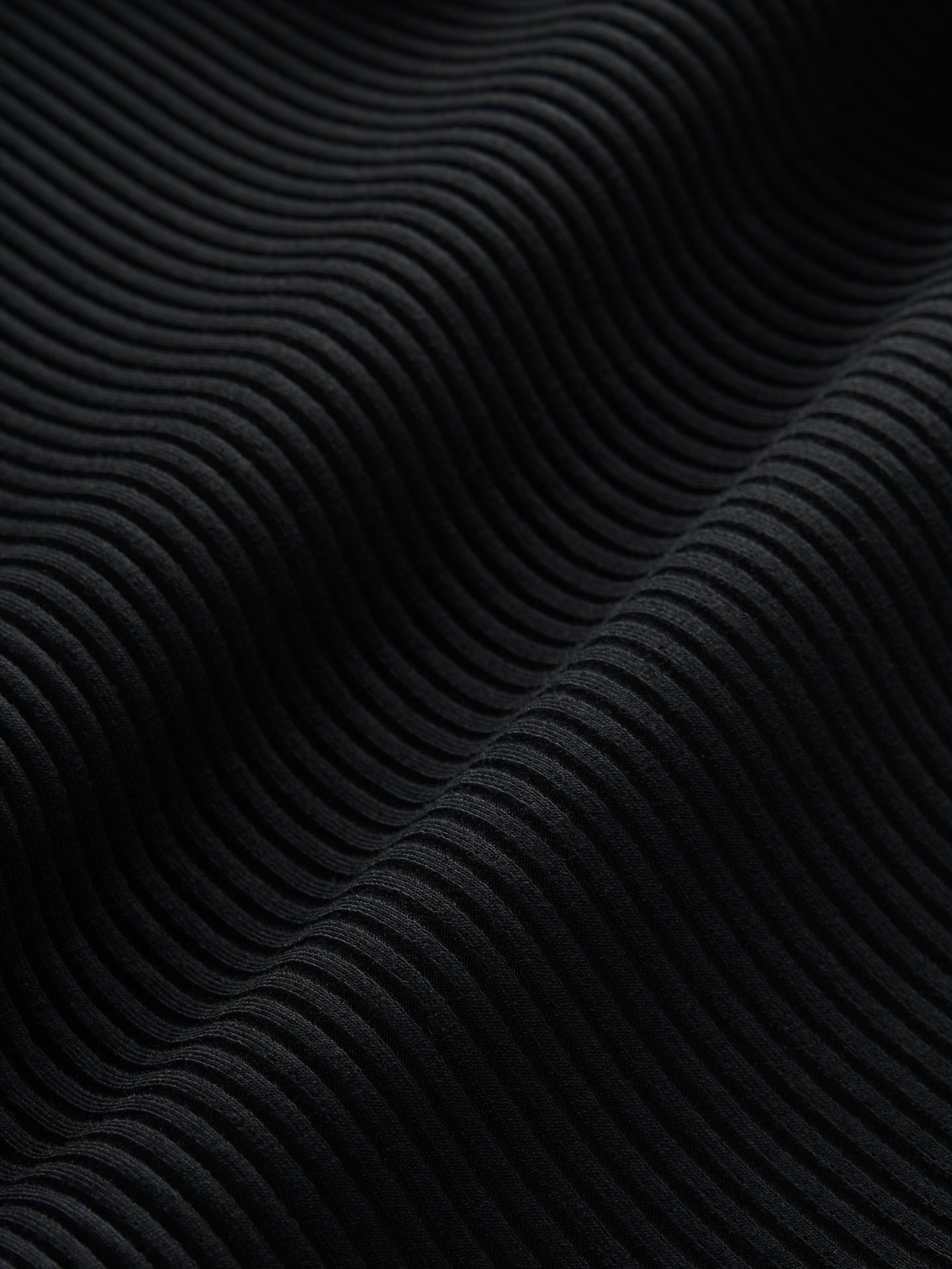 Carbon38 | Long Sleeve Ruched Top in Ribbed Jersey - Black