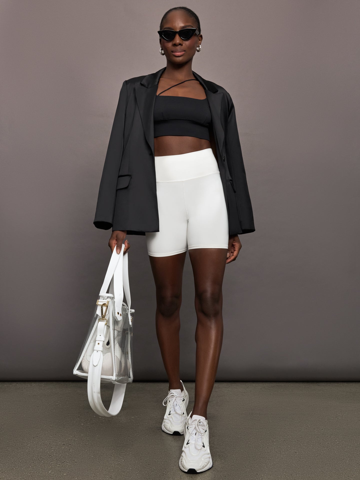 Carbon38 | Satin Blazer - Black