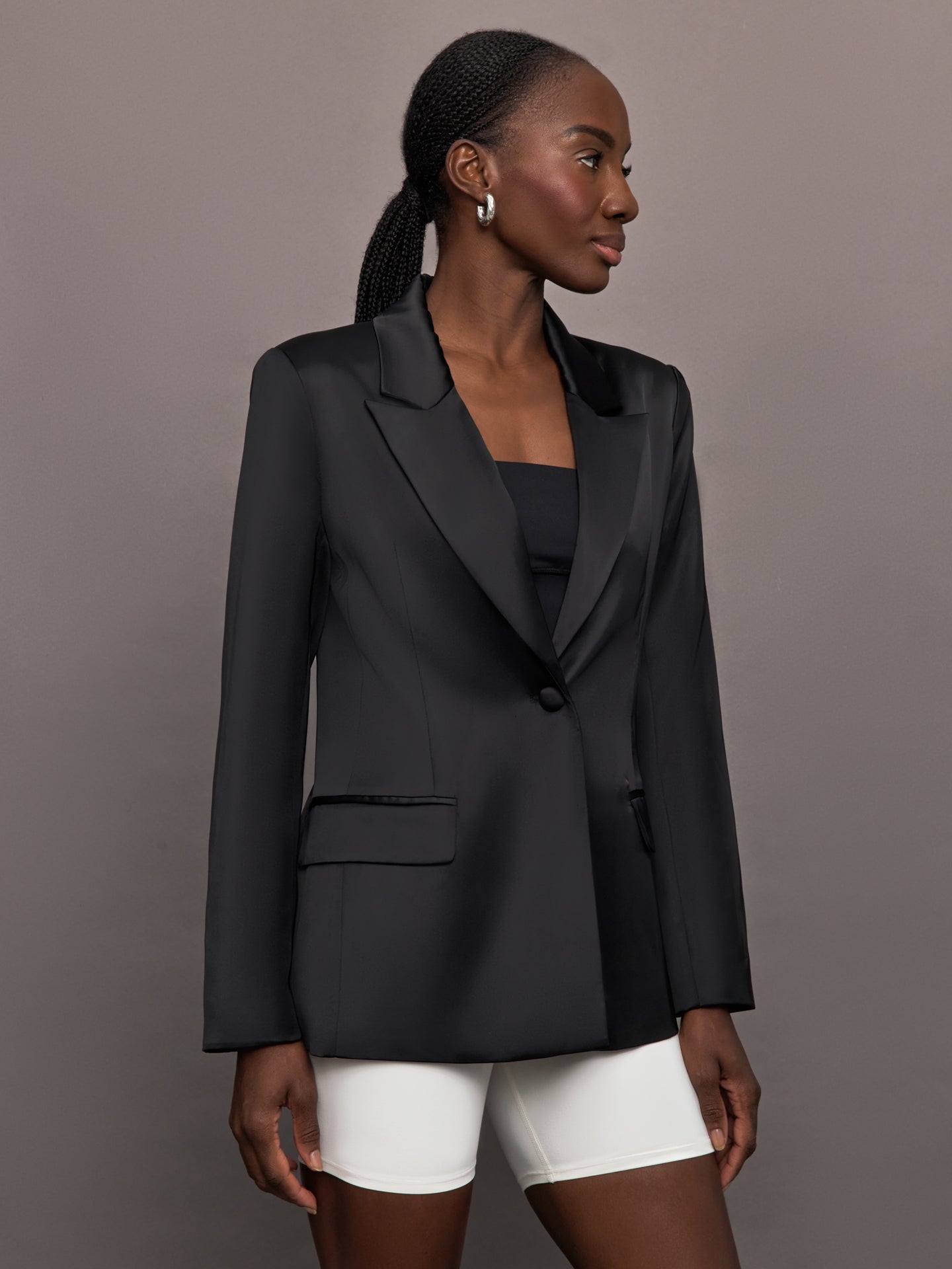 Carbon38 | Satin Blazer - Black