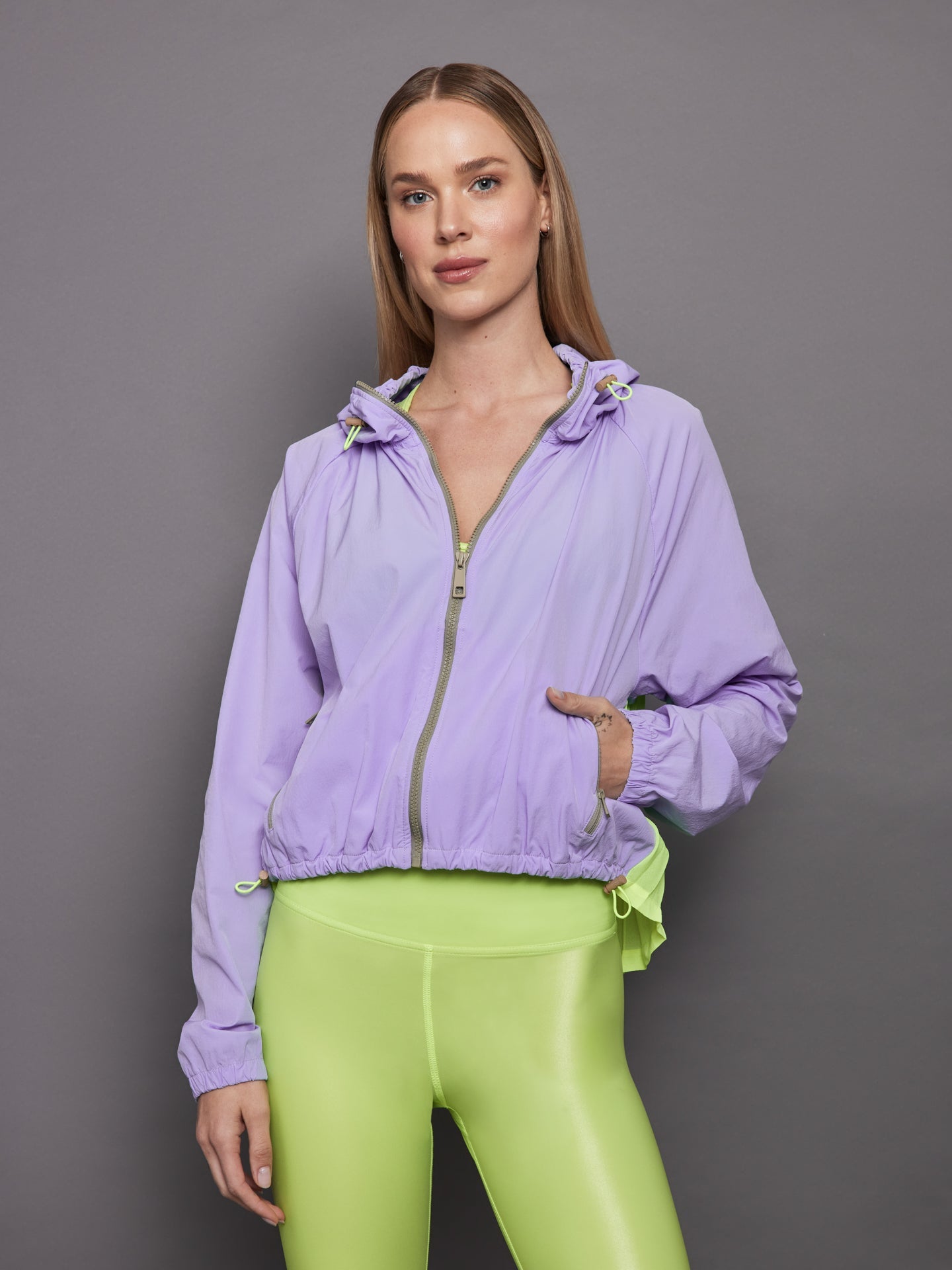 Carbon38 | Pleated Back Running Jacket - Sweet Lavender / Acid Lime