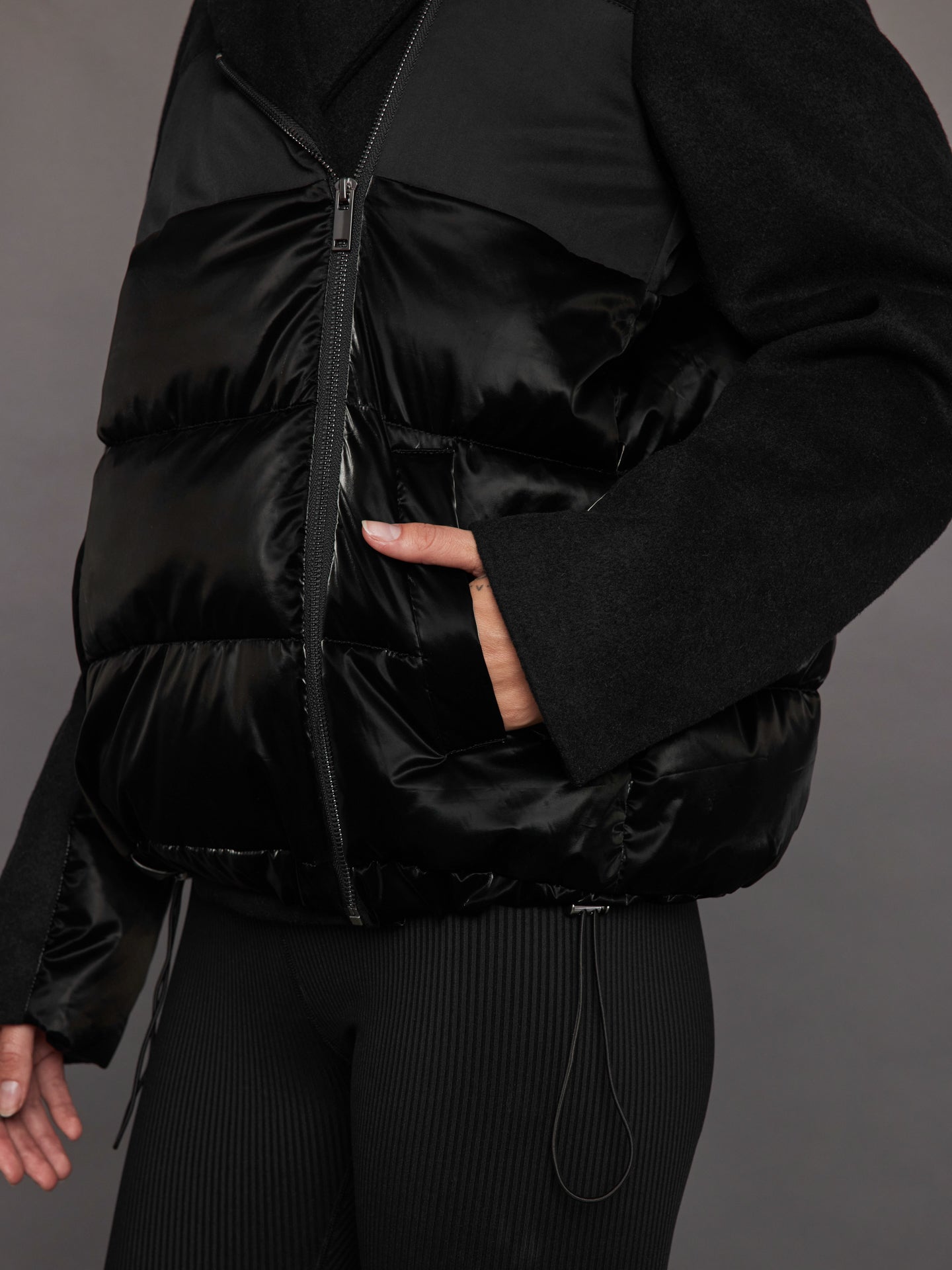 Carbon38 | Blazer Puffer - Black