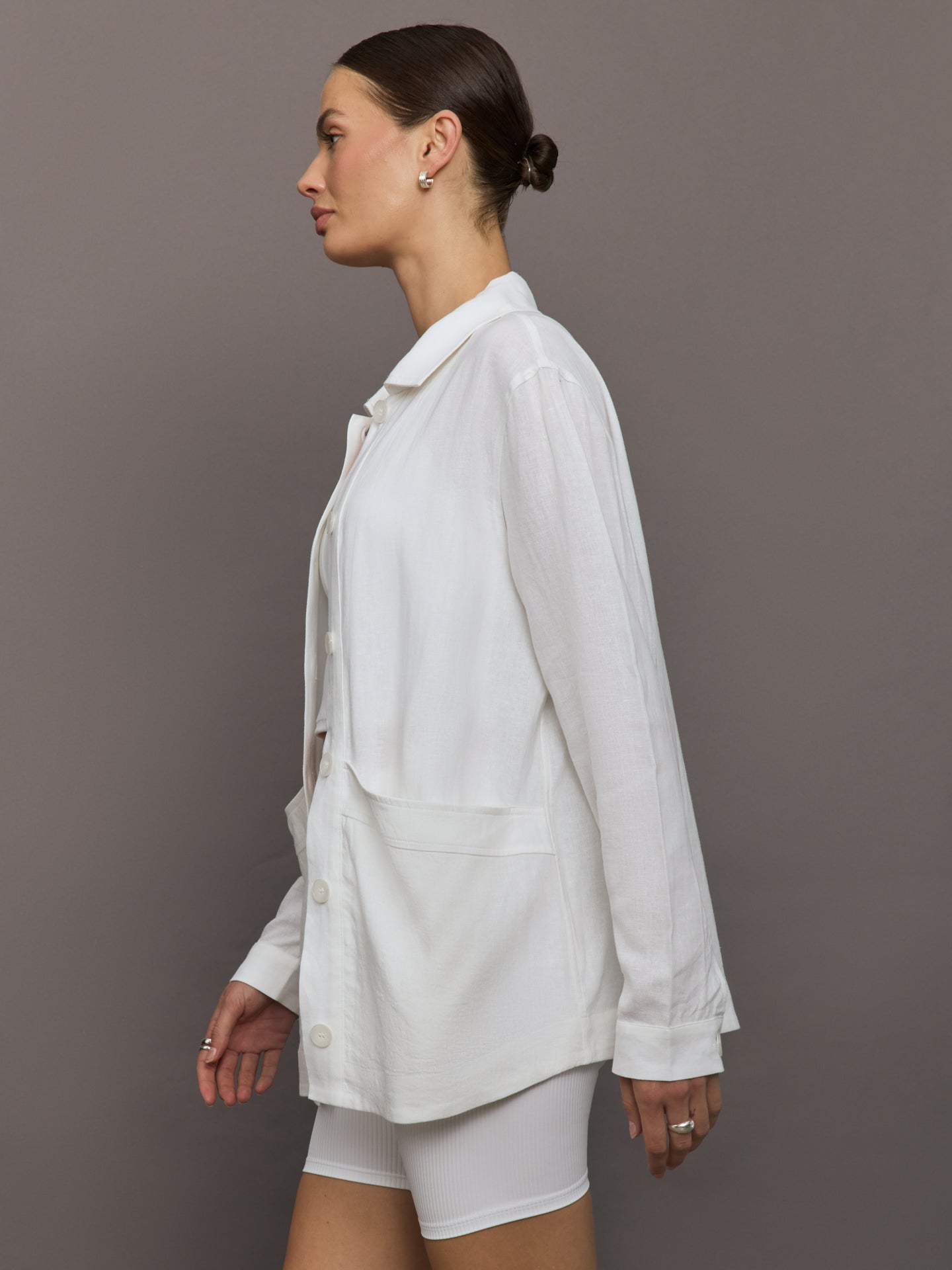 Carbon38 | Linen Shirt Jacket - White