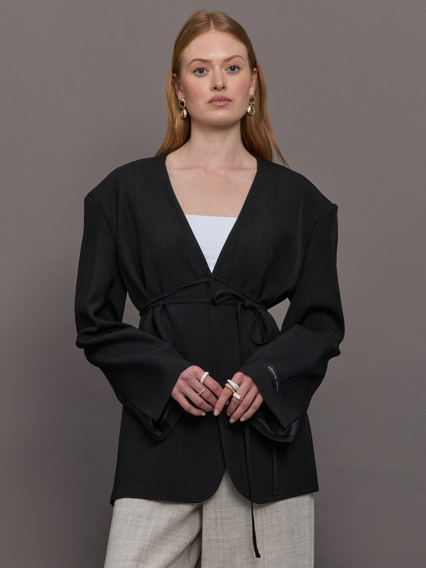 Carbon38 | Indiana Blazer - Black