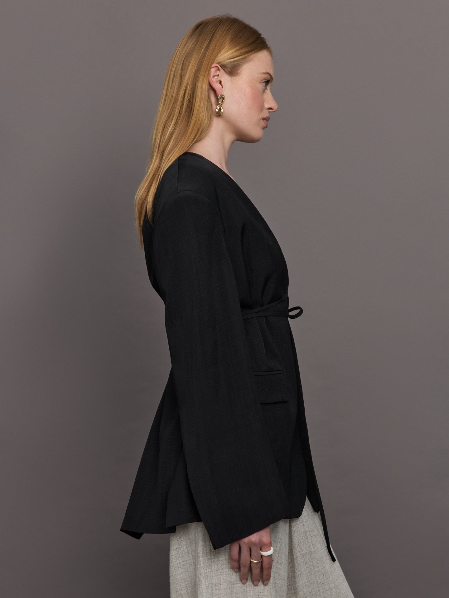 Carbon38 | Indiana Blazer - Black