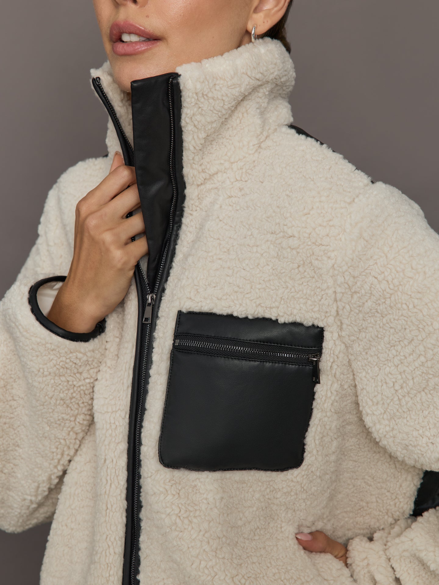 Carbon38 | Faux Leather Sherpa Jacket - Natural