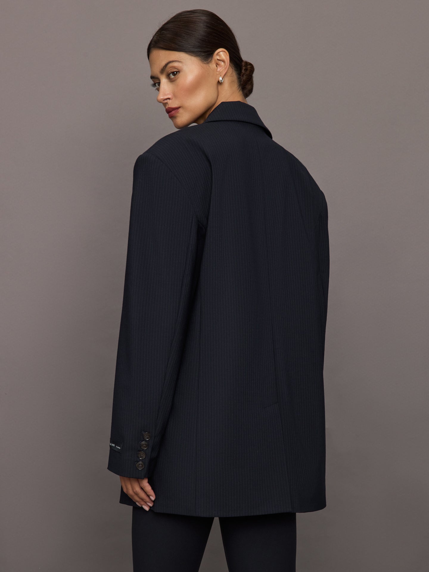 Carbon38 | Yago Blazer - Navy Pinstripe