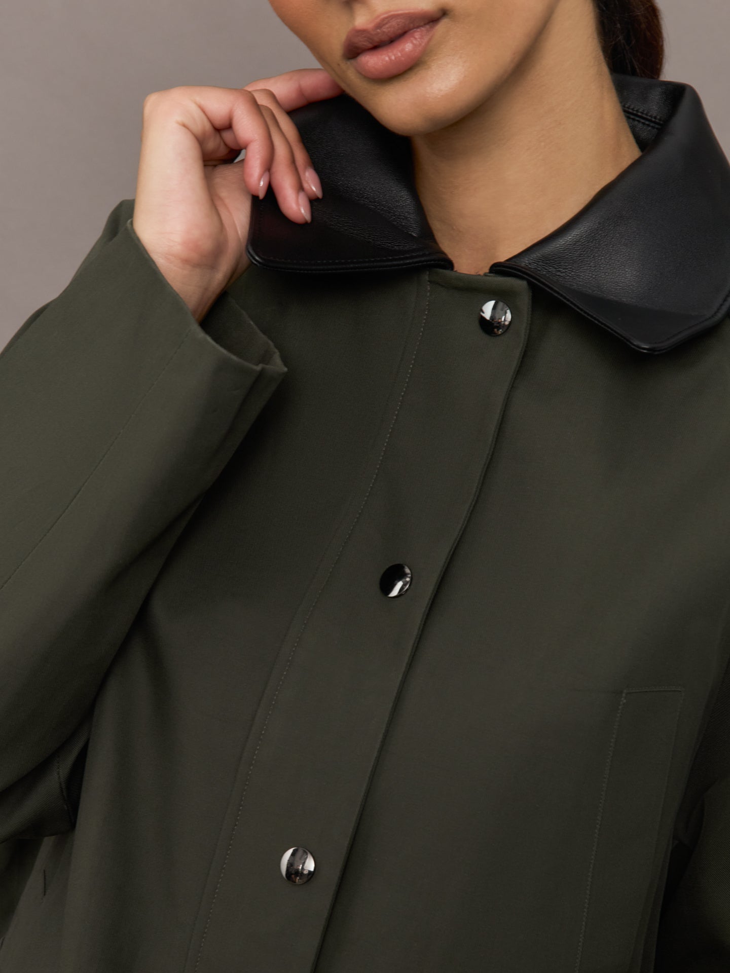 Carbon38 | Roth Jacket - Dark Olive