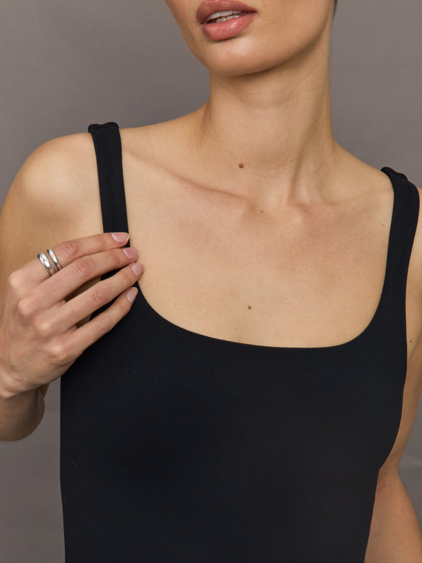 Carbon38 | Linen and Melt Dress - Black/White