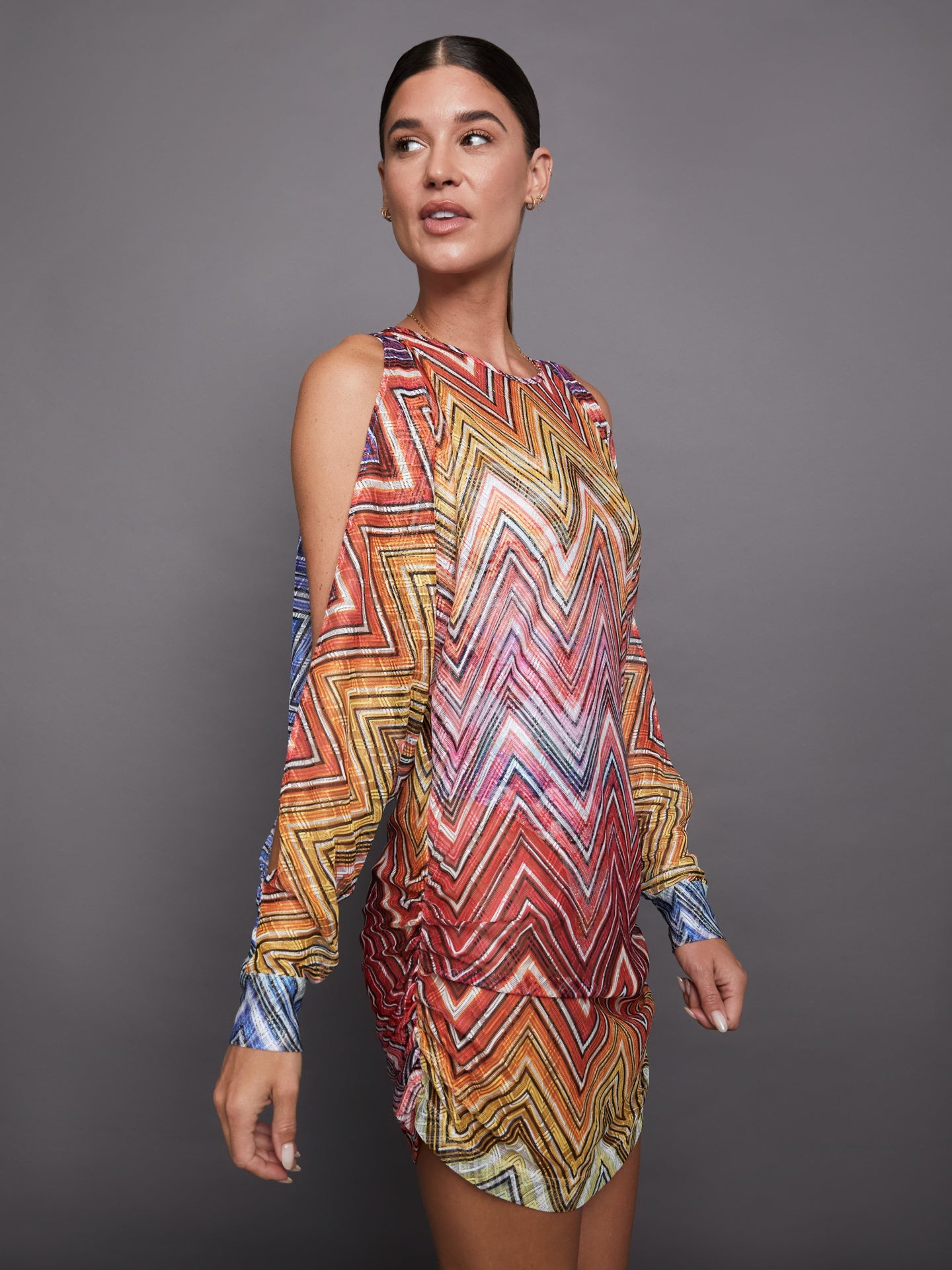 Carbon38 | Short Cover Up - Multi Chevron